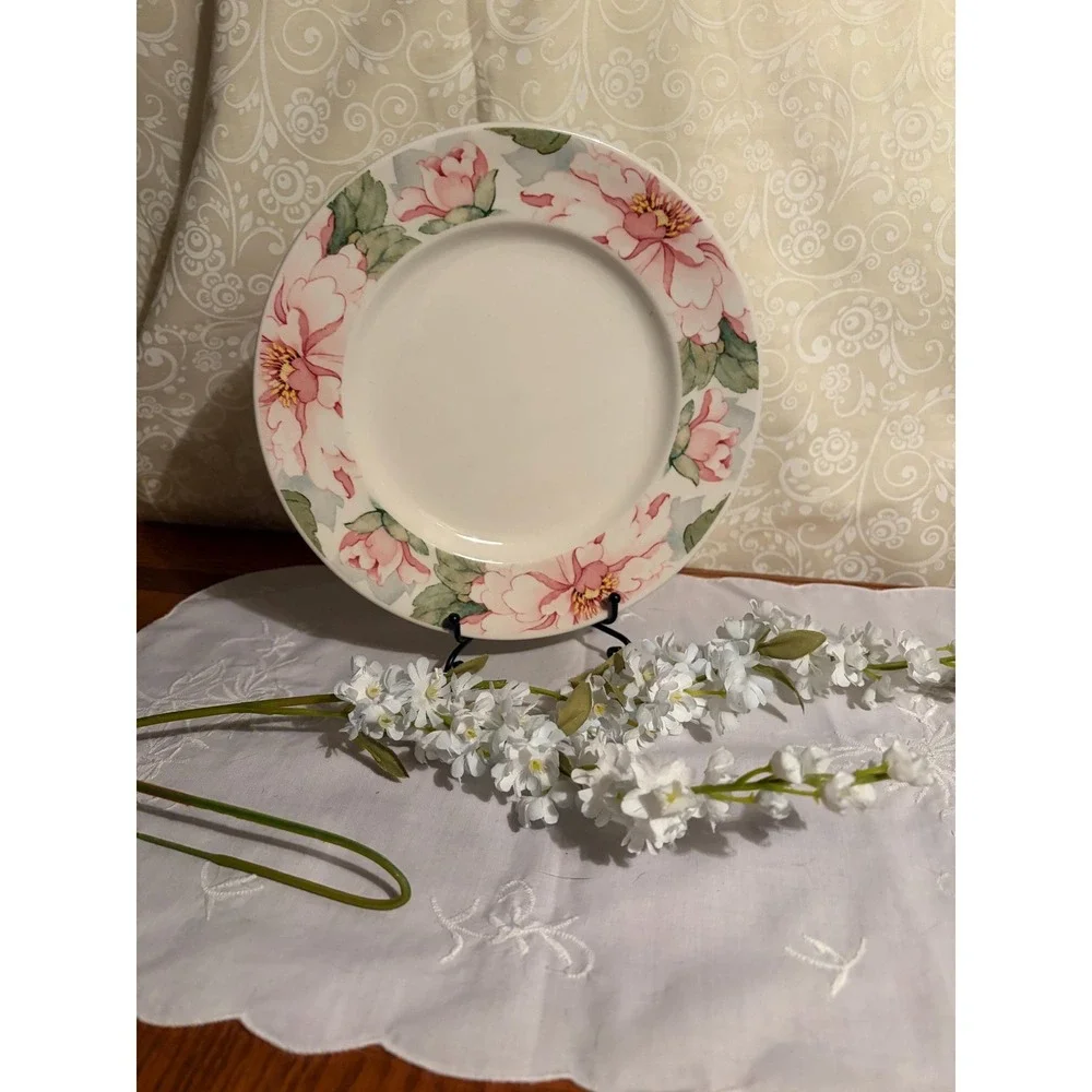 Johnson Brothers Katherine Plate‎ - Pink Magnolia Floral English Ironstone